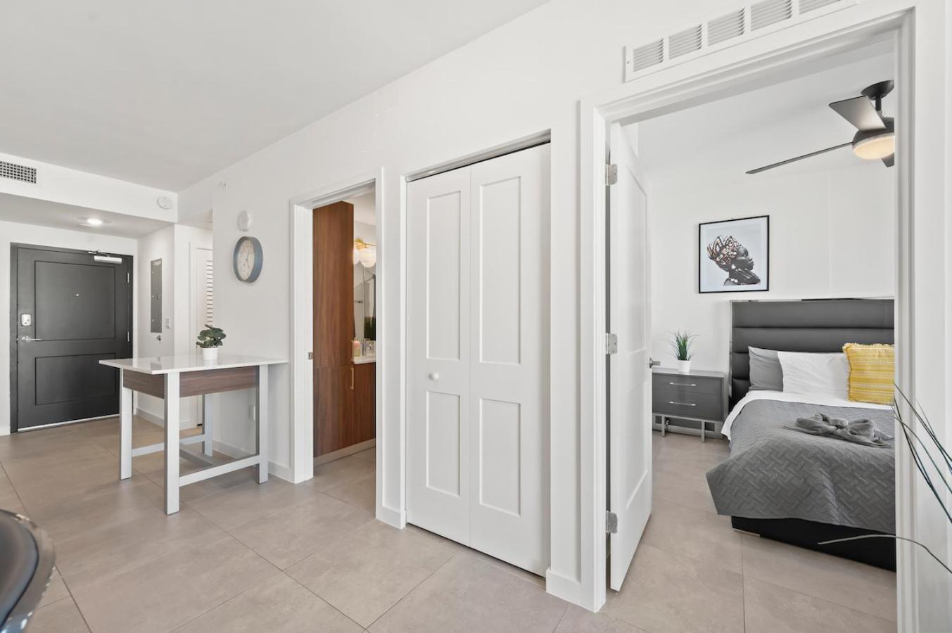 Modern Unit Mins From Brickell With Free Parking Apartment Miami Exterior photo